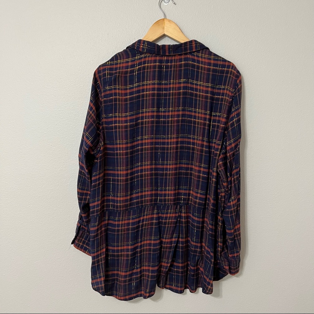 Lucky Brand Navy and Red Plaid Top with metallic gold threads #sh0073 - Picture 7 of 11